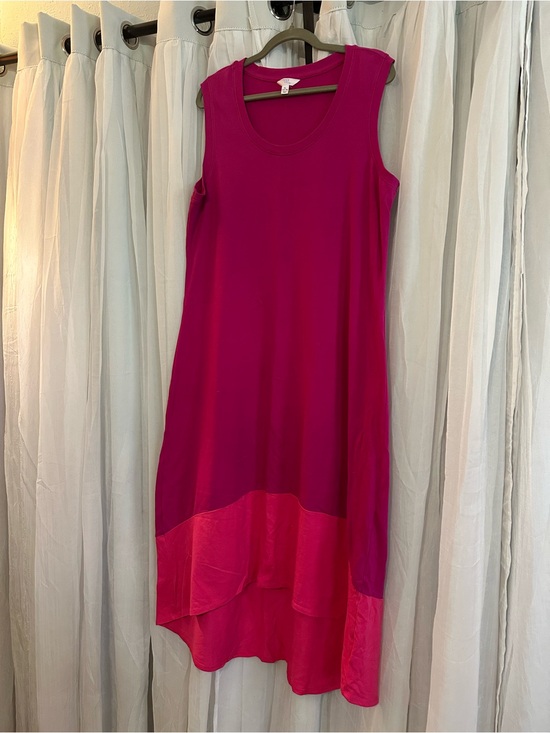 Time and Tru Dresses & Skirts - Time and True Sleeveless Colorblock A-Line Dress in Fuchsia/Pink High/Low